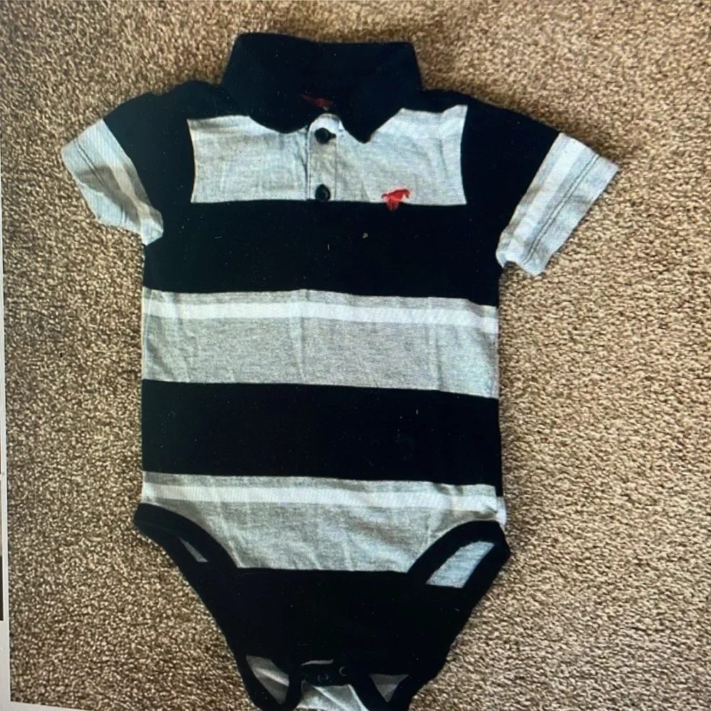 Wrangler striped onesie 24 M